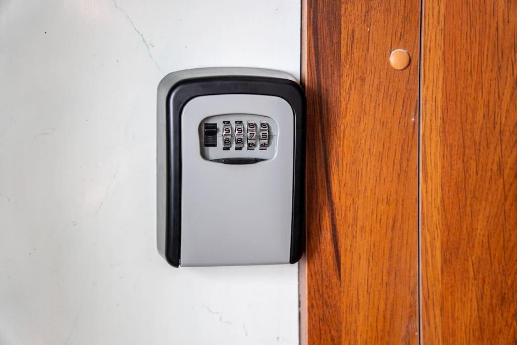 Modern Flat In Old Town Kaunas - Free Parking & Self Check-In Exteriér fotografie